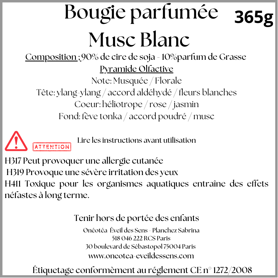 Étiquette de la bougie parfumée au Musc Blanc de Onéotéa - Éveil des Sens, contenant des informations sur la composition et les précautions d'utilisation, reflétant la douceur et la sérénité de la fragrance. Musc Blanc, bougie parfumée.