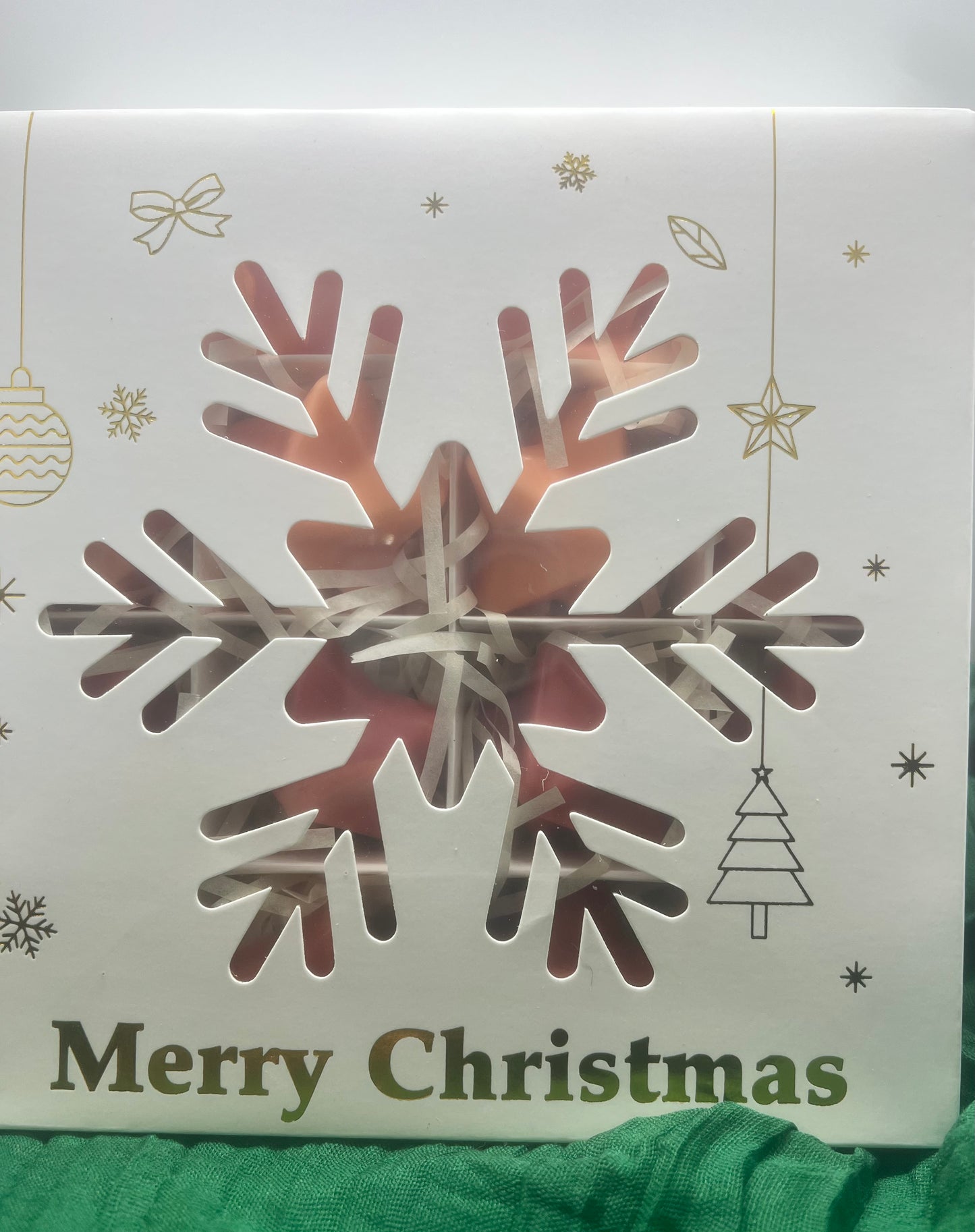 🎄 Coffret de Noël – 16 Fondants Parfumés – Douceurs Épicées
