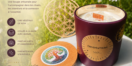 Divination 🕯️ Bougie Parfumée avec pendule à l'intérieur