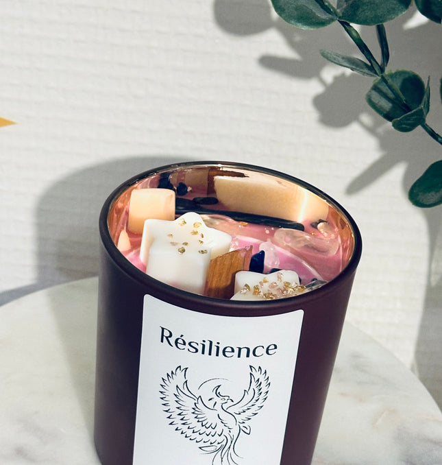 Vela de la resiliencia: la luz de la fuerza interior