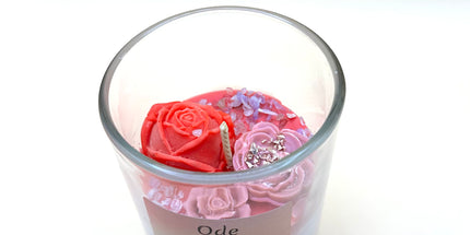 Bougie Ode au Féminin Sacré - Parfum autour de la rose