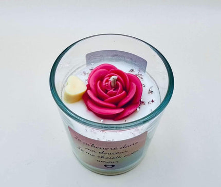 Bougie parfumée Fleur de l'âme avec boîte en verre pour rituel féminin sacré