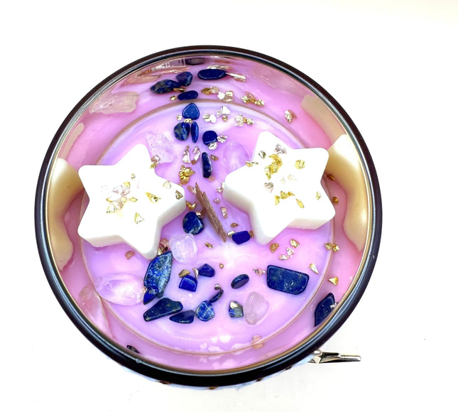 Bougie parfumée Résilience artisanale avec cristal de roche et lapis-lazuli