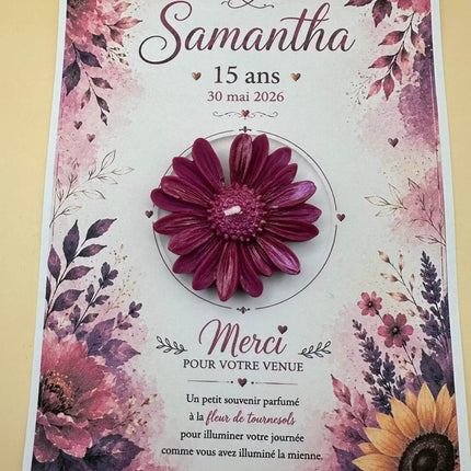 bougie personnalisée artisanale parfumée en forme de fleur pour événement