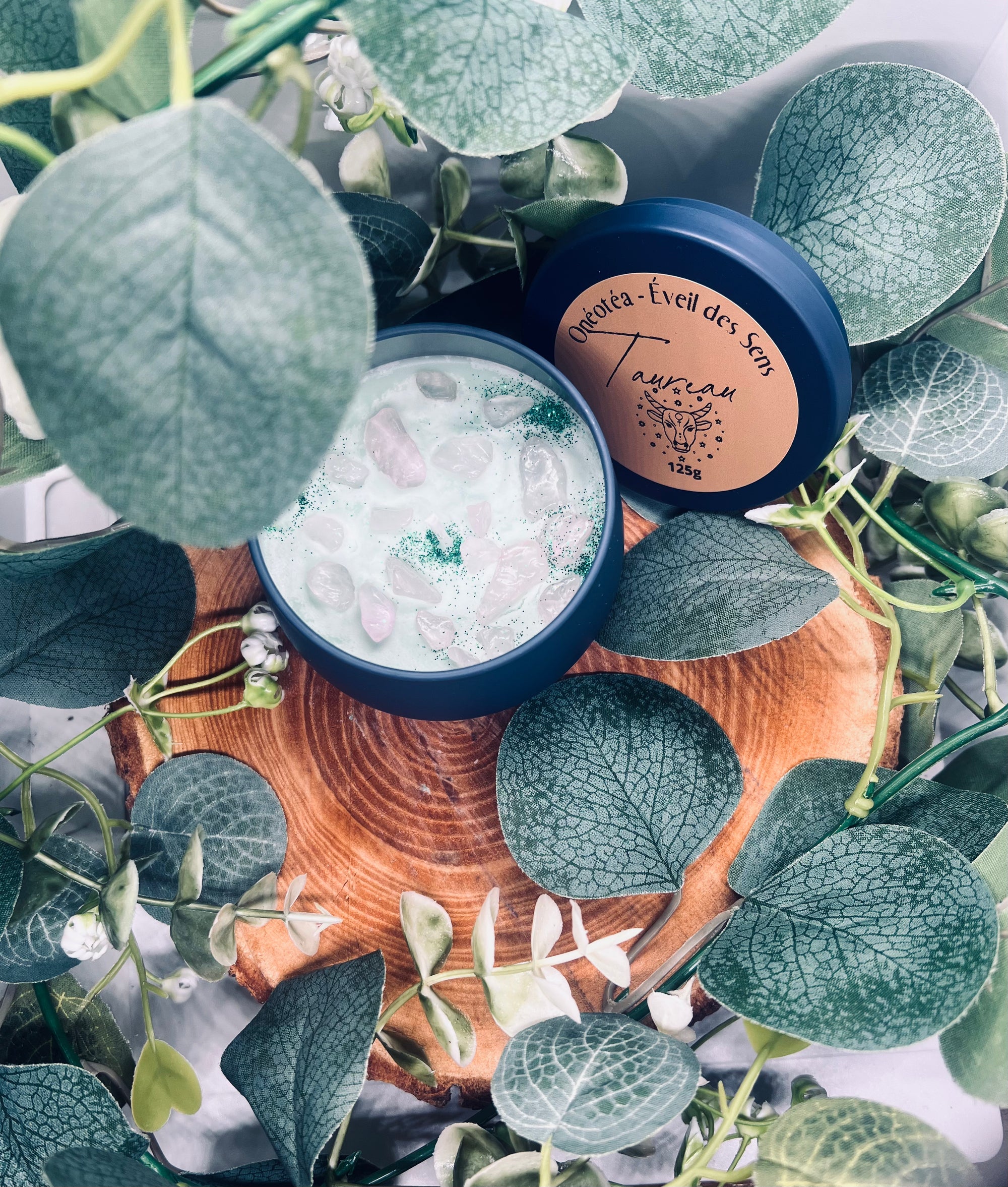Bougie Signes Astrologiques: Une lumière inspirée par les étoiles - Onéotéa - Éveil des Sens