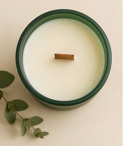 Bougie parfumée Balade en Forêt au Pin des Landes avec ambiance boisée